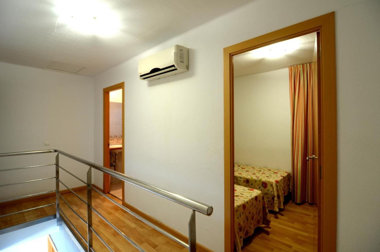 ל'אסטרטיט Bonsol 01 - Apartamento Duplex מראה חיצוני תמונה